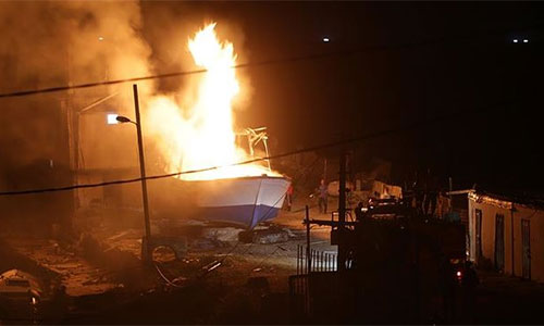 La aviación israelí bombardea el puerto de Gaza